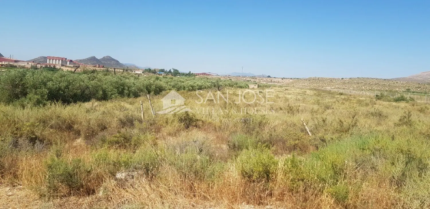  en venta terreno Las Lomas Alacantí 3