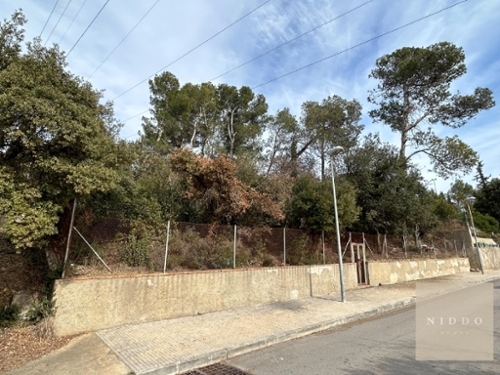 La Floresta Vallès Occidental tomt foto 6263990