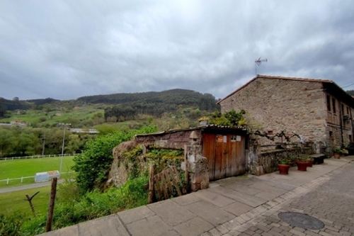Las Caldas De Besaya Besaya tomt foto 6256835