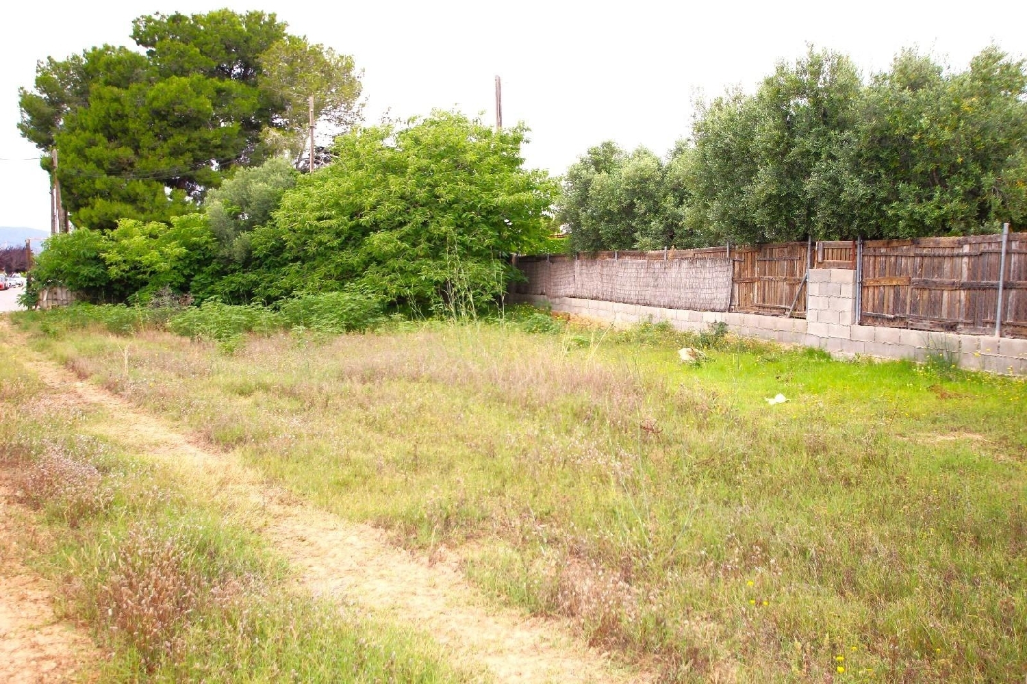  till salu tomt Les Pedreres Baix Penedès 1
