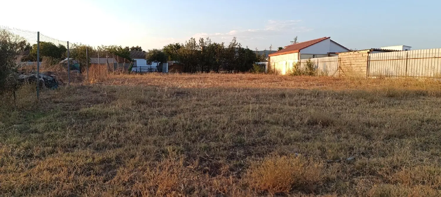till salu tomt Moroqui Córdoba 2