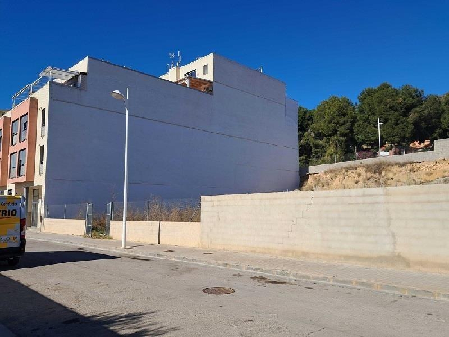 till salu tomt Montserrat Ribera Alta 2