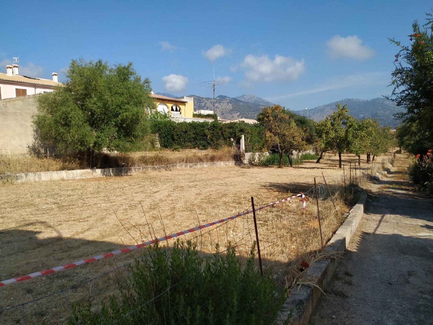 till salu tomt Moscari Raiguer 2