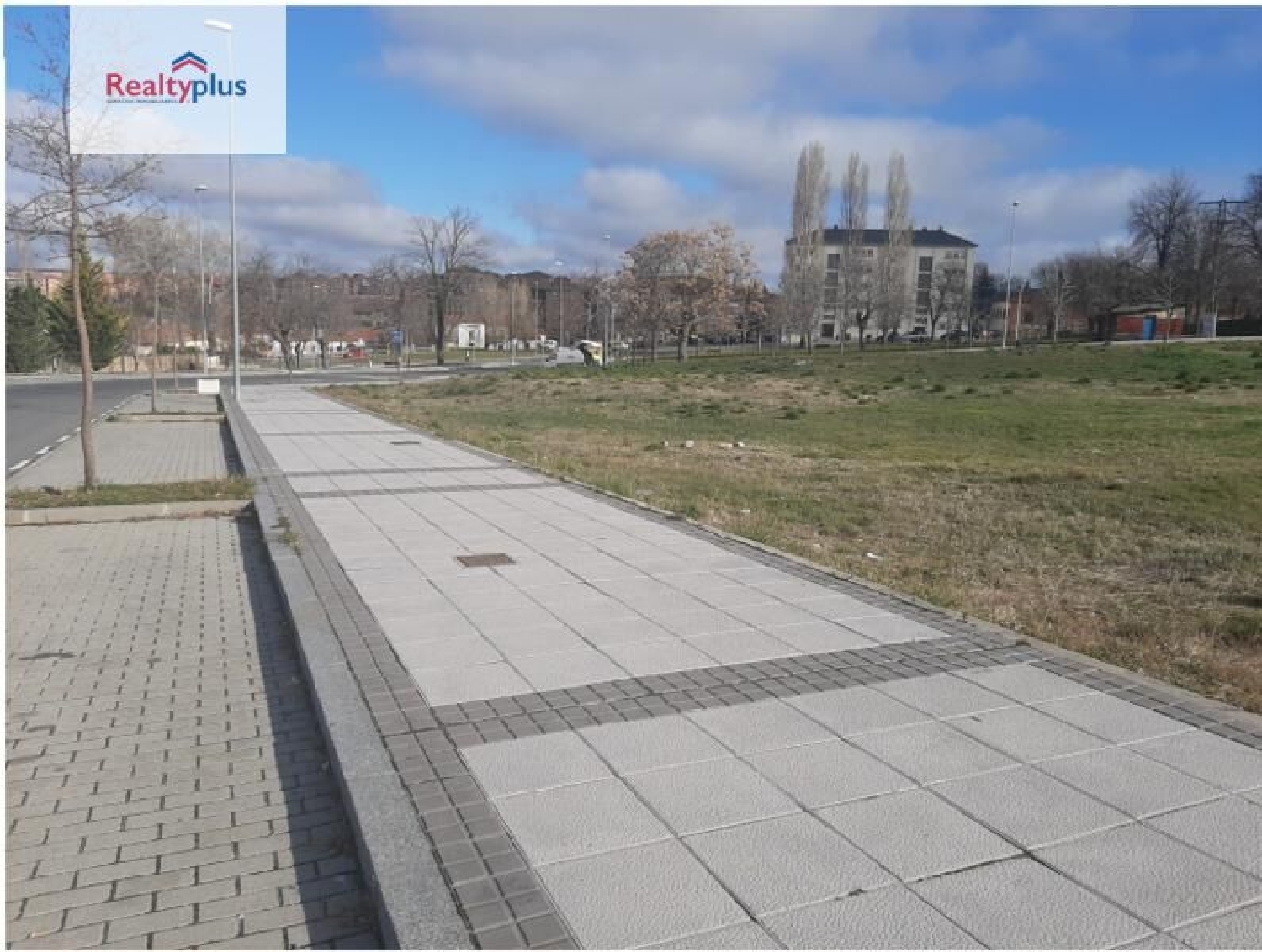  till salu tomt Nueva Segovia-El Cerro 40006 Segovia Sur 6