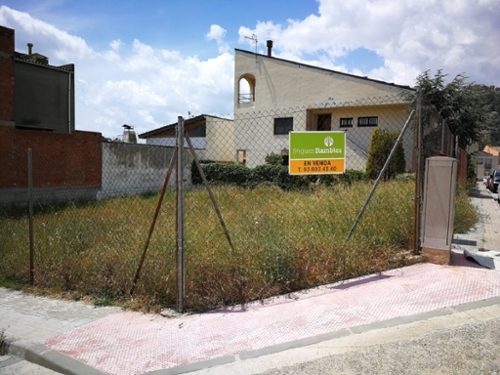 Orpí Anoia tomt foto 6226262