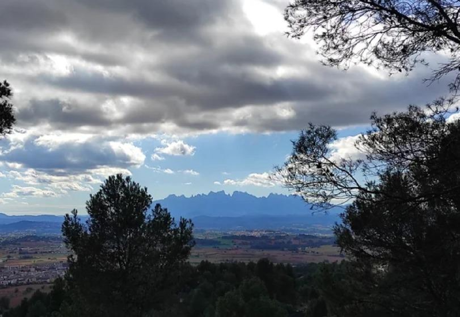 till salu tomt Pinedas De Castellnou Bages 2