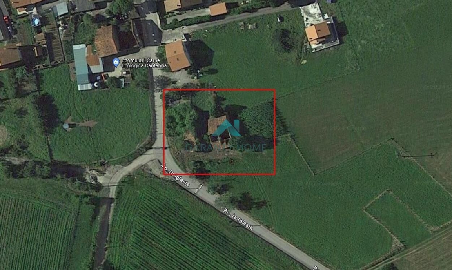  till salu tomt Praves Trasmiera 1