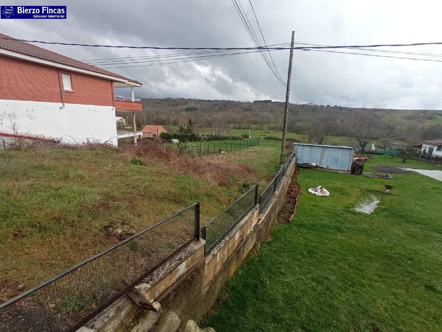  till salu tomt Robledo De Fenar Villablino 6