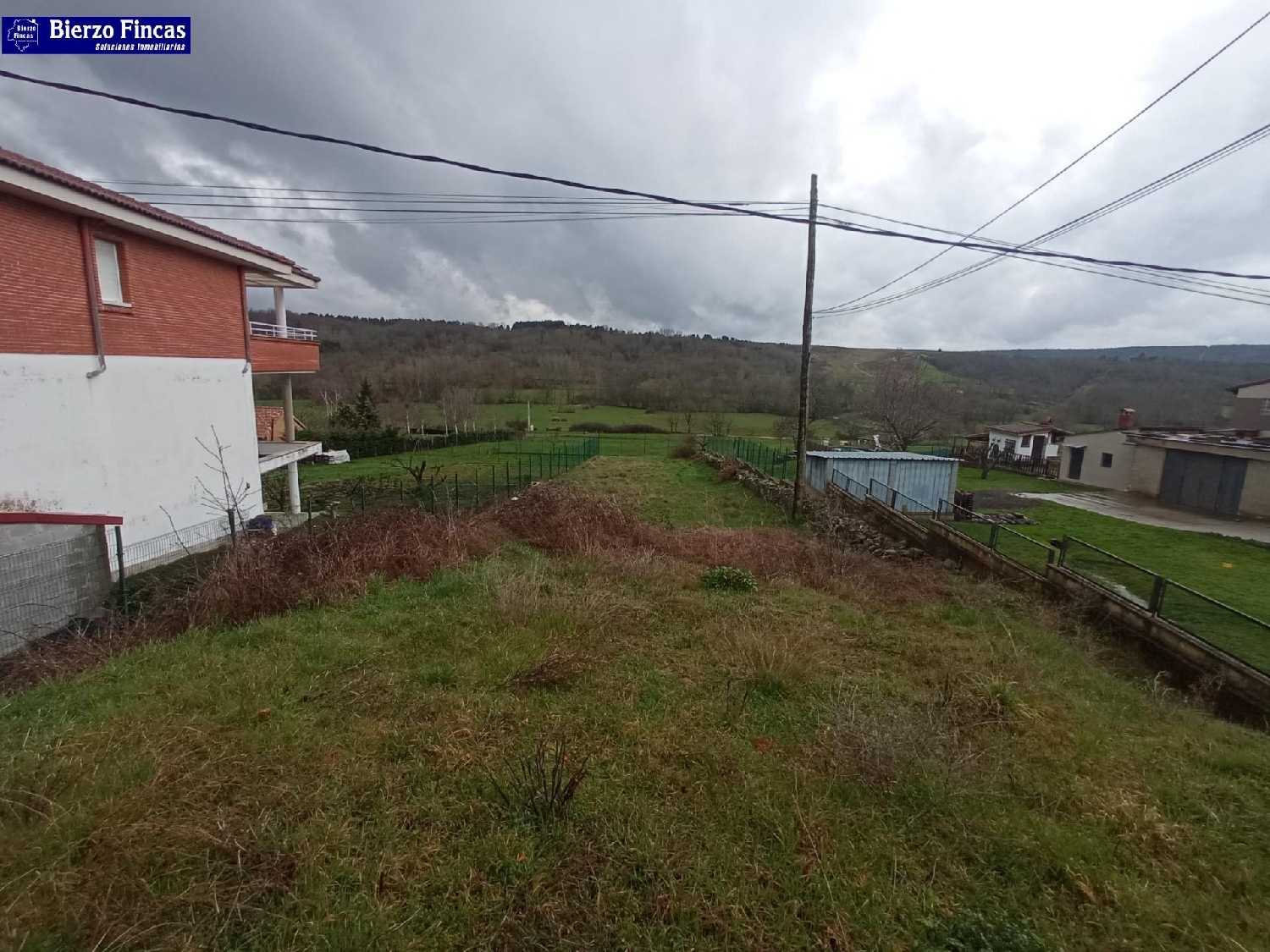  till salu tomt Robledo De Fenar Villablino 7