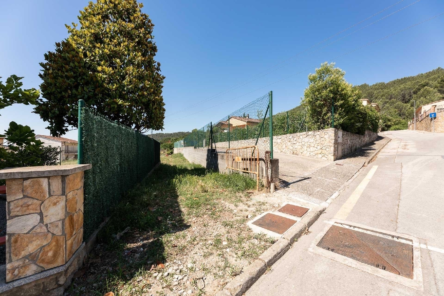  till salu tomt Sant Julià De Ramis Gironès 8