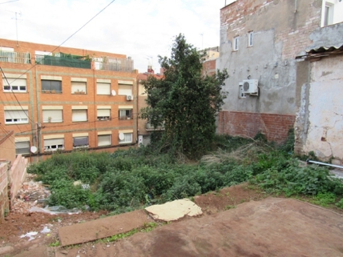 Santa Coloma De Gramenet 08923 Barcelonès tomt foto 6229696