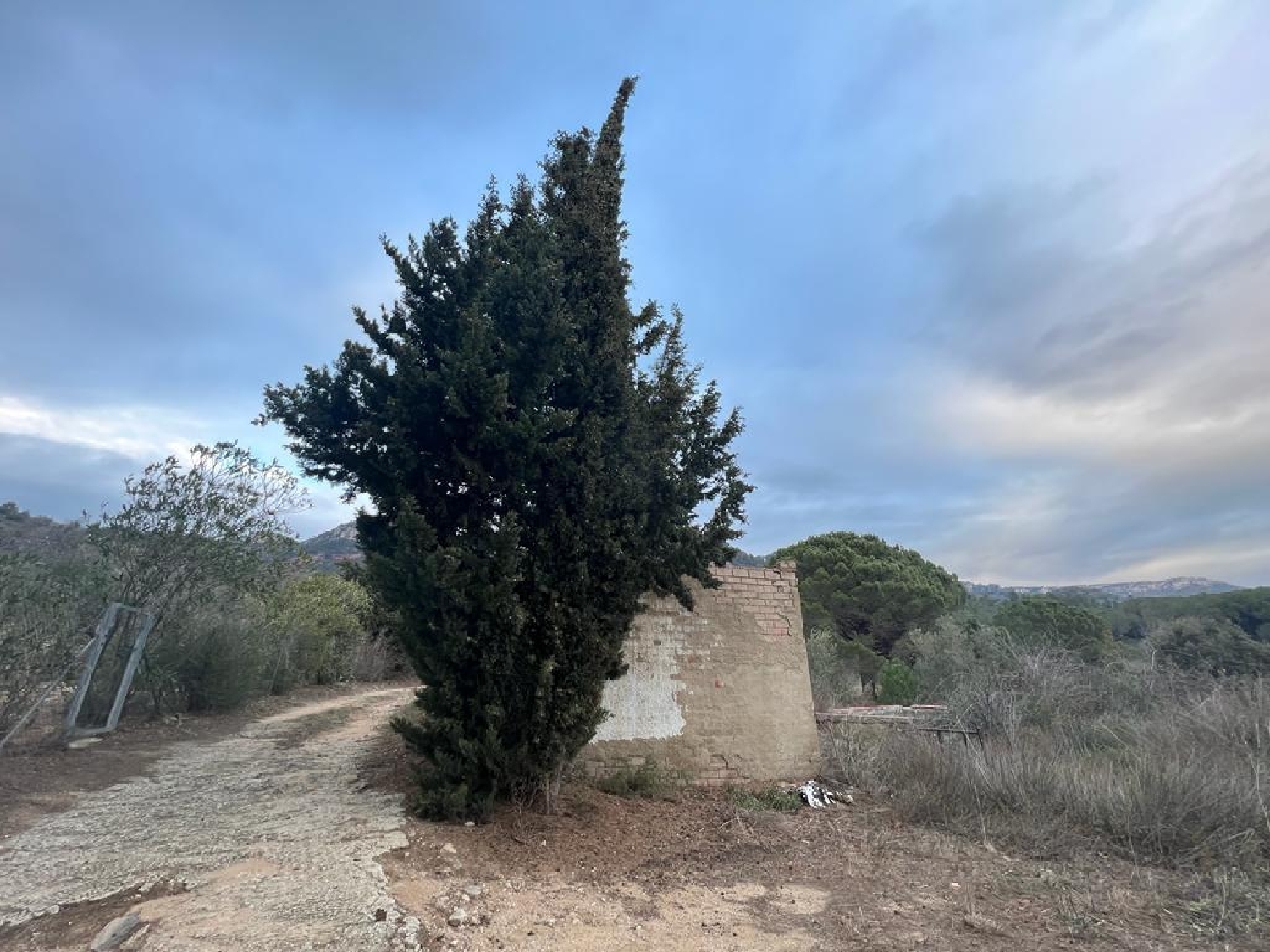  till salu tomt Servians Baix Camp 1