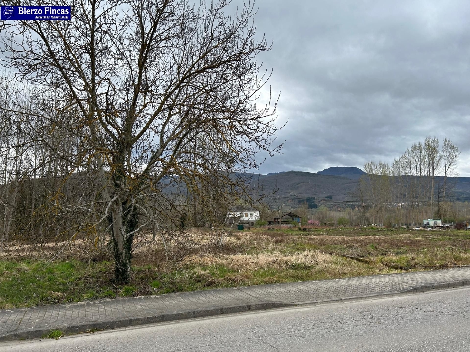 till salu tomt Tabuyo Del Monte Astorga 3