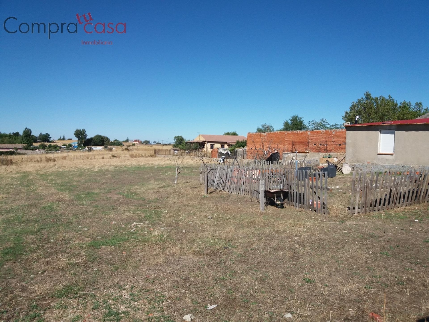  till salu tomt Tizneros Segovia Sur 8
