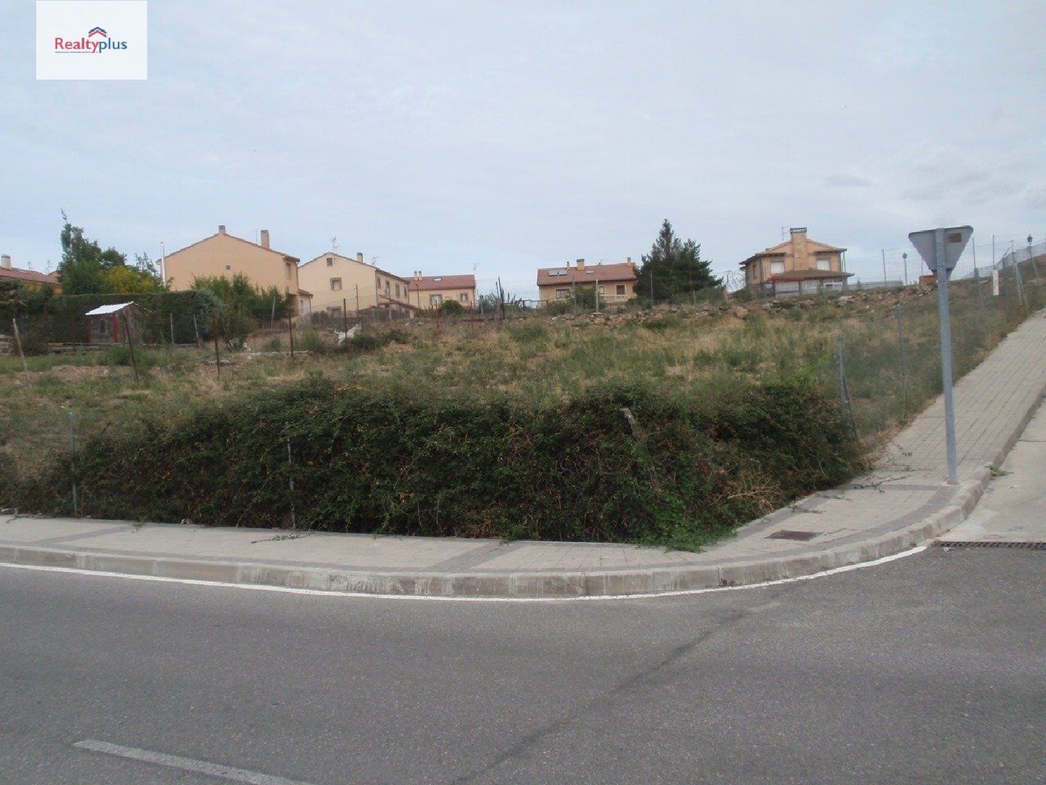 till salu tomt Trescasas Segovia Sur 2