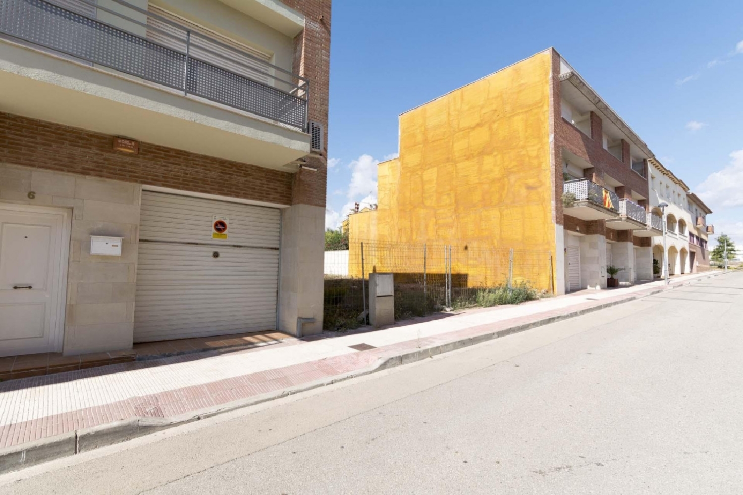 till salu tomt Urbanitzacio Castell De Montornès Tarragonès 3