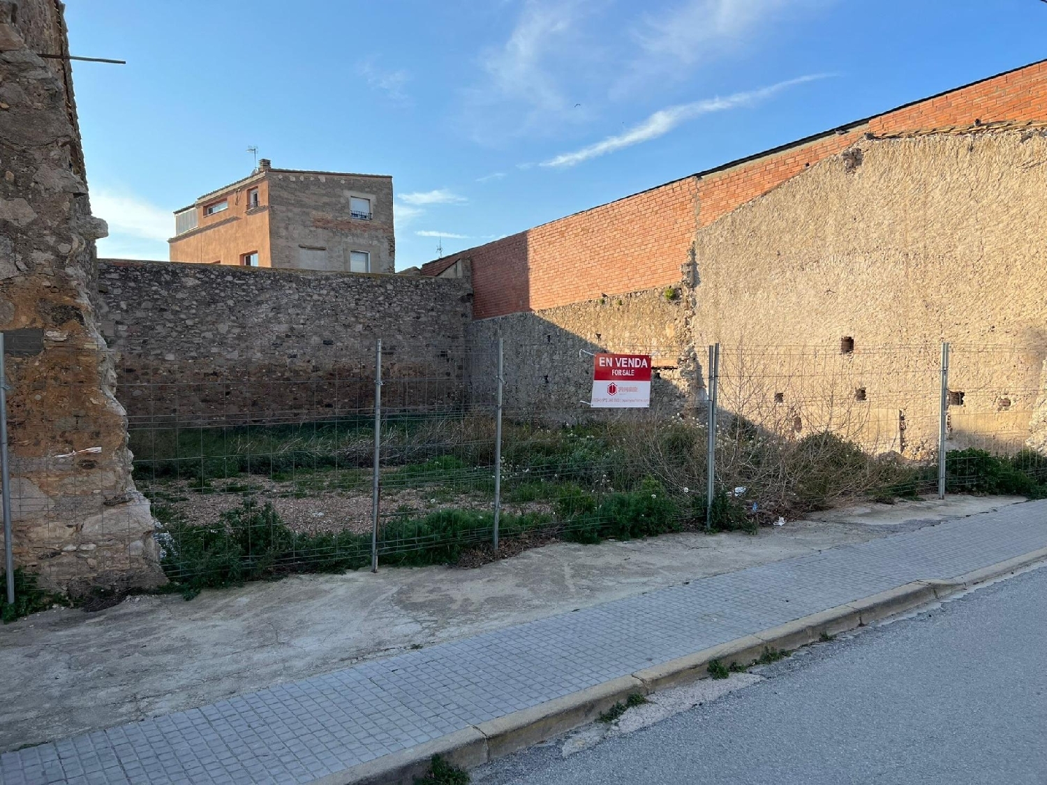 till salu tomt Urbanització Bon Relax Alt Empordà 3