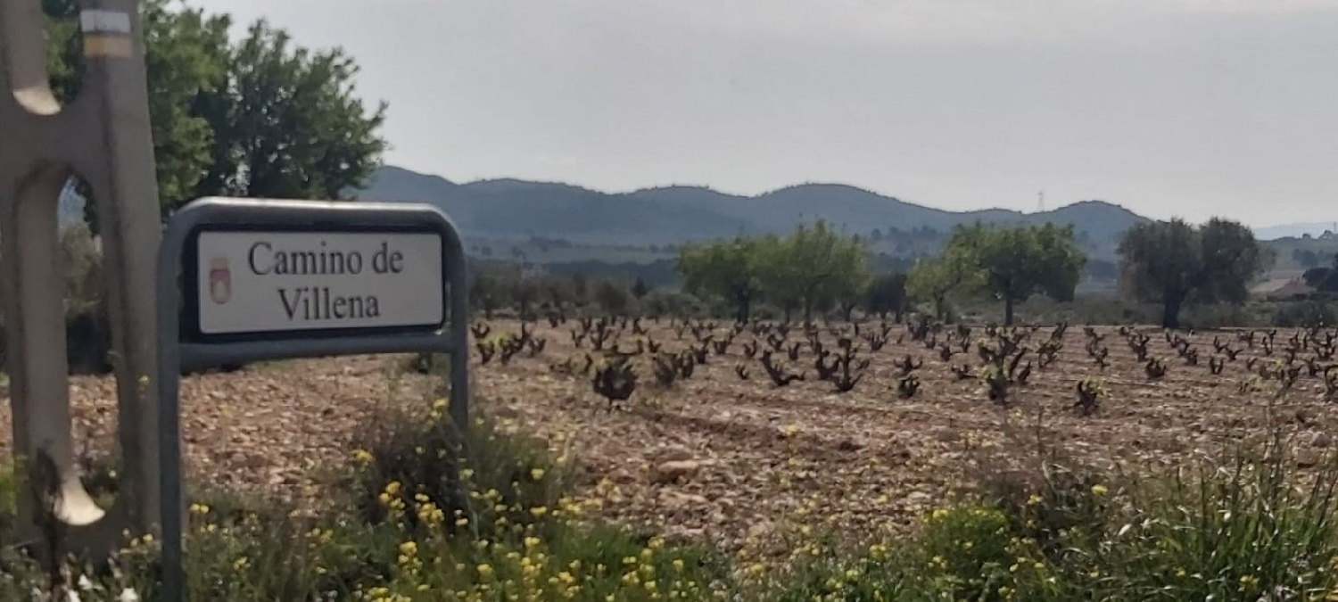 till salu tomt Urbanización La Virgen Alt Vinalopó 3