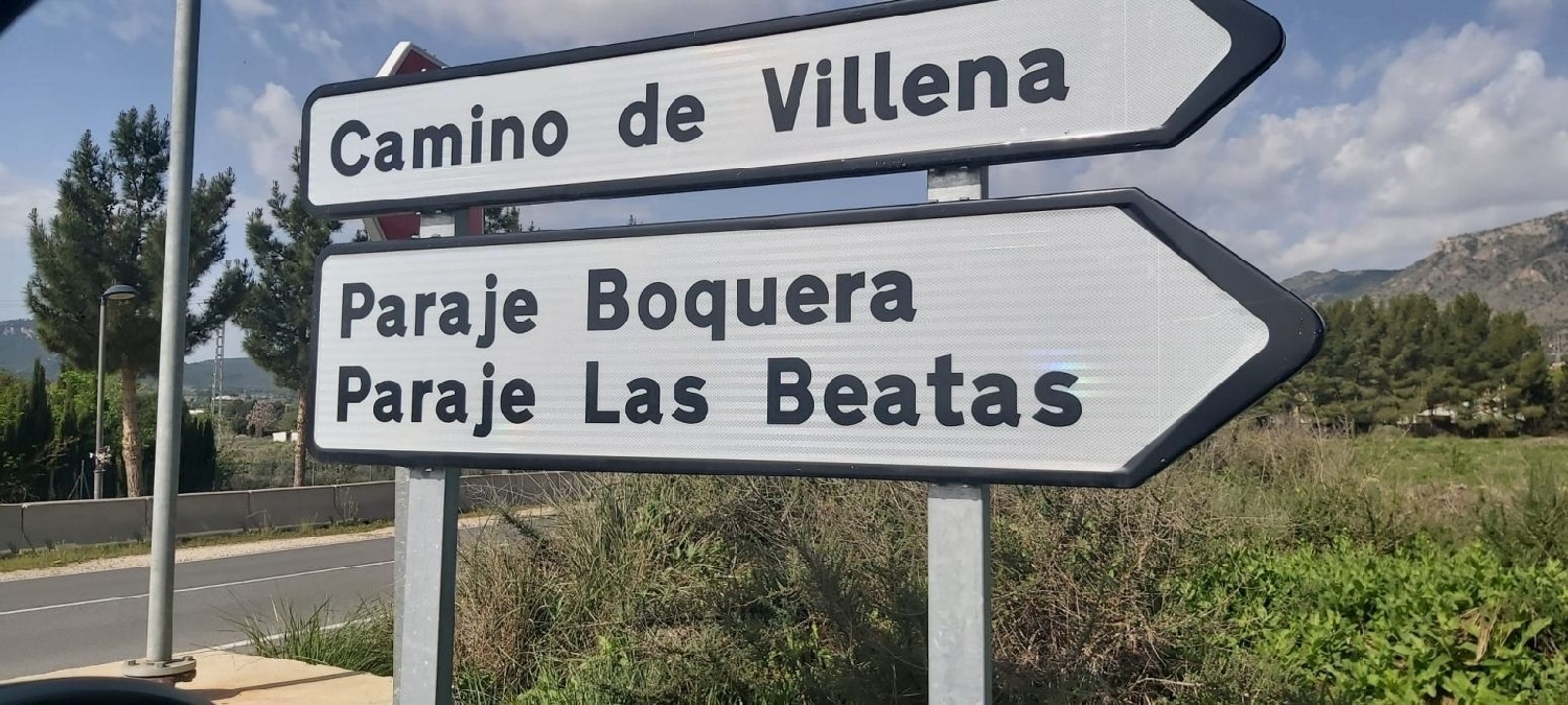 till salu tomt Urbanización La Virgen Alt Vinalopó 2