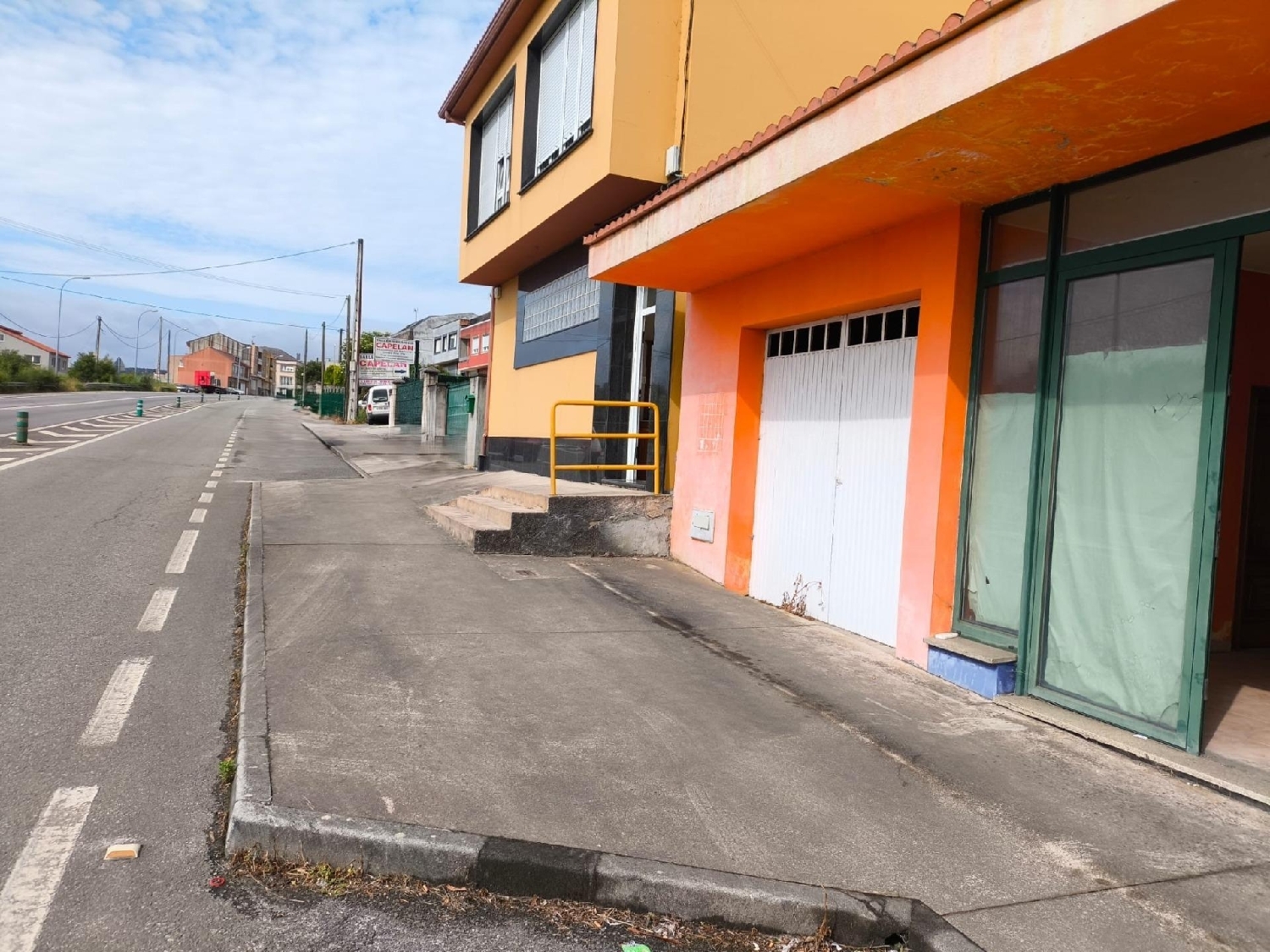  till salu lokal Castro Bergantiños 3