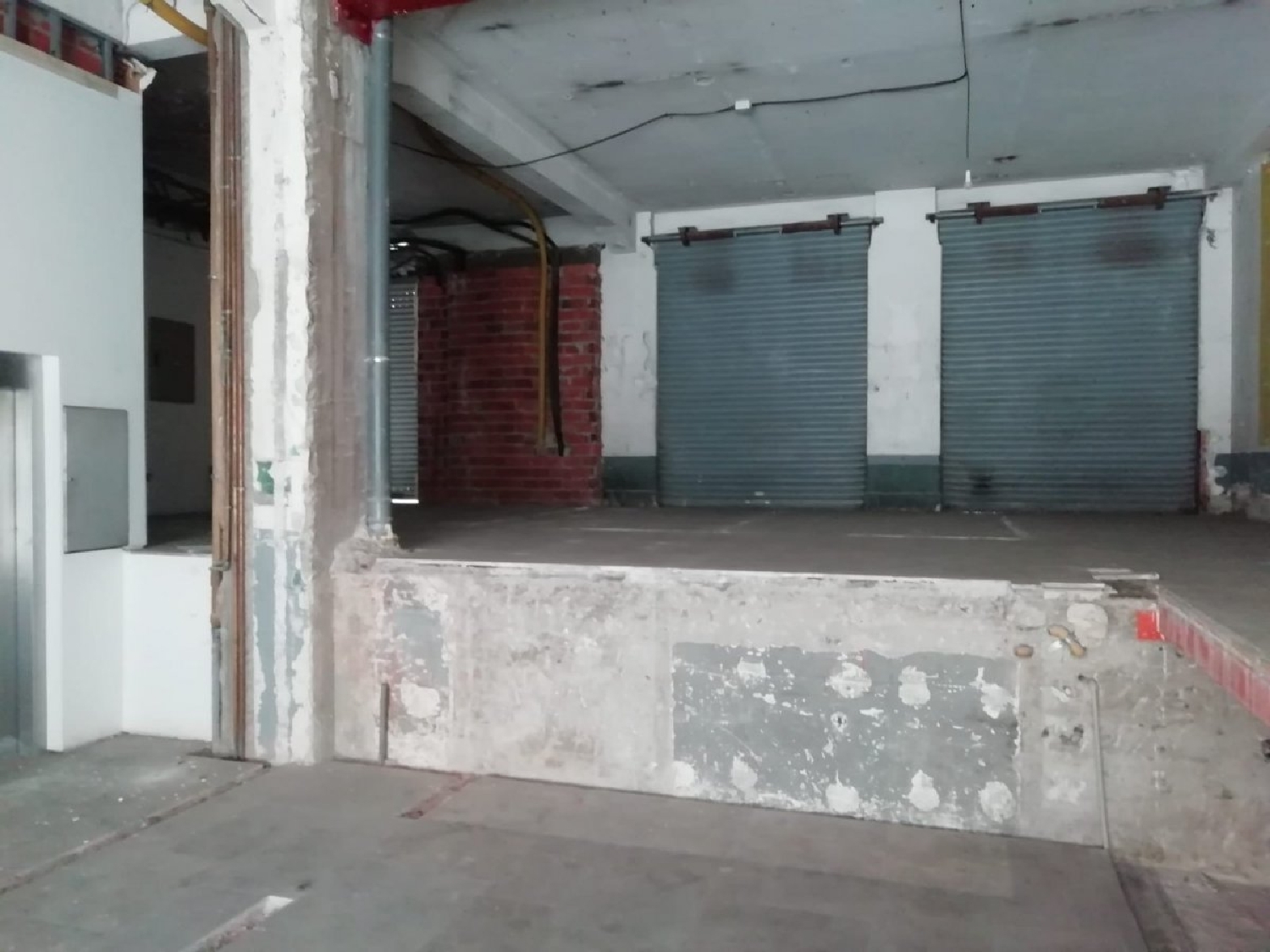  till salu lokal A Coruña Centro 15005 Coruña 5