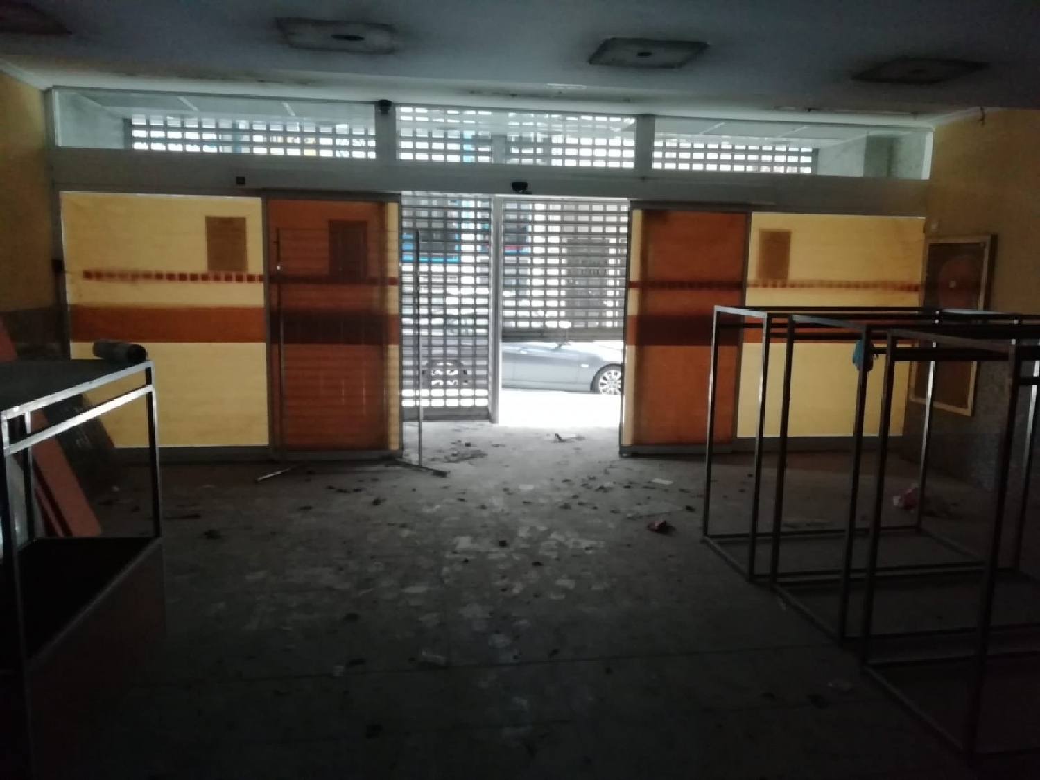  till salu lokal A Curuxeira Santiago 5