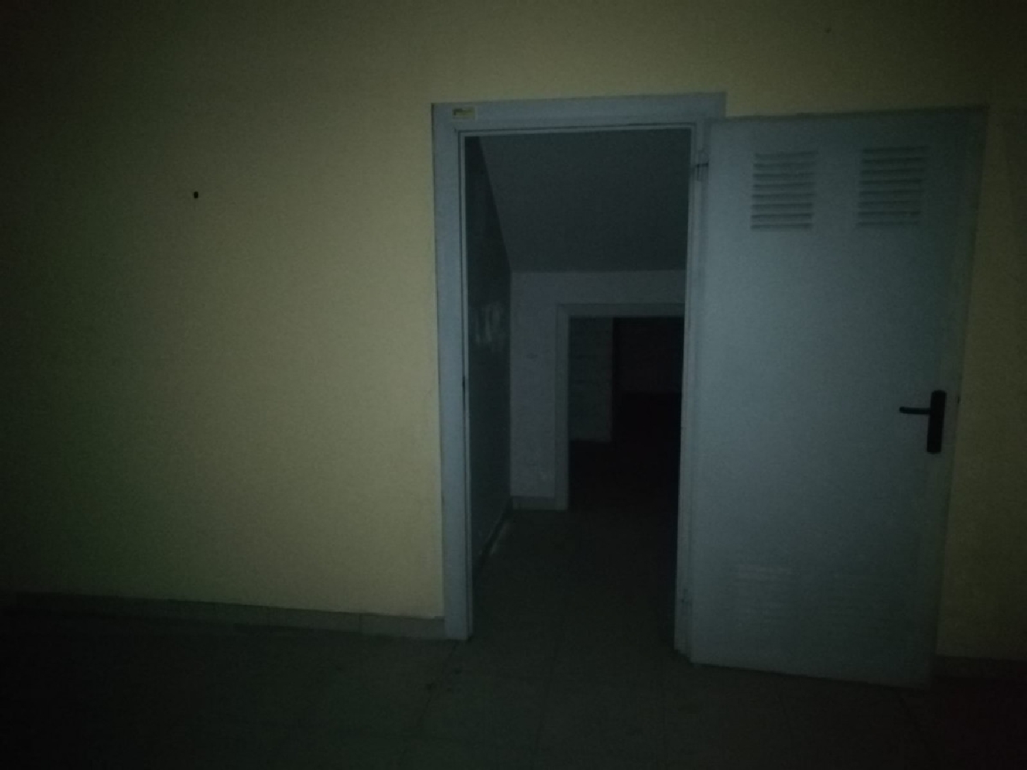  till salu lokal A Curuxeira Santiago 6