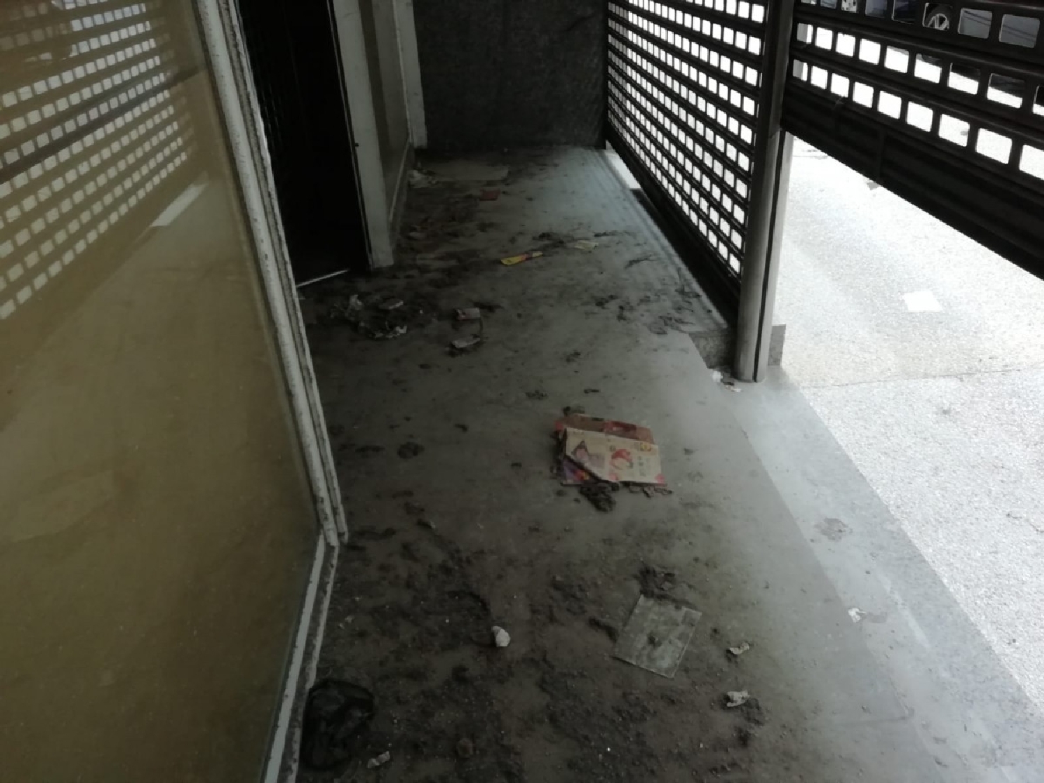 till salu lokal A Curuxeira Santiago 3