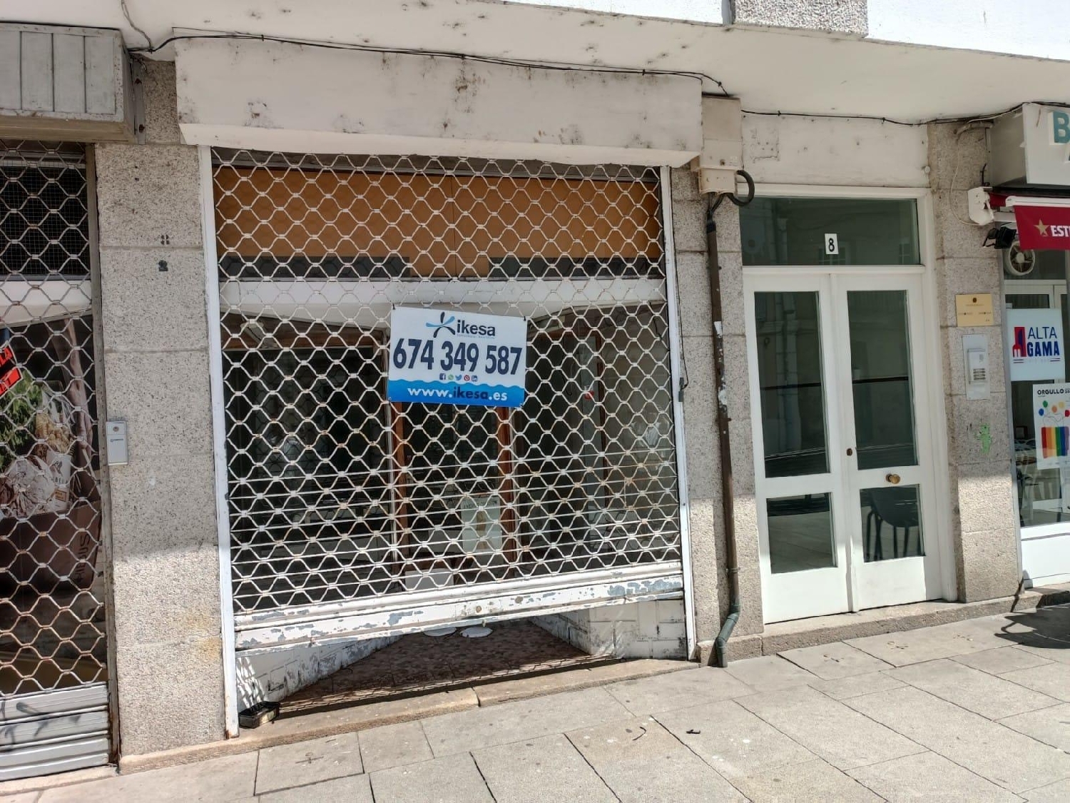  till salu lokal A Ponte Muiños Pontevedra 1