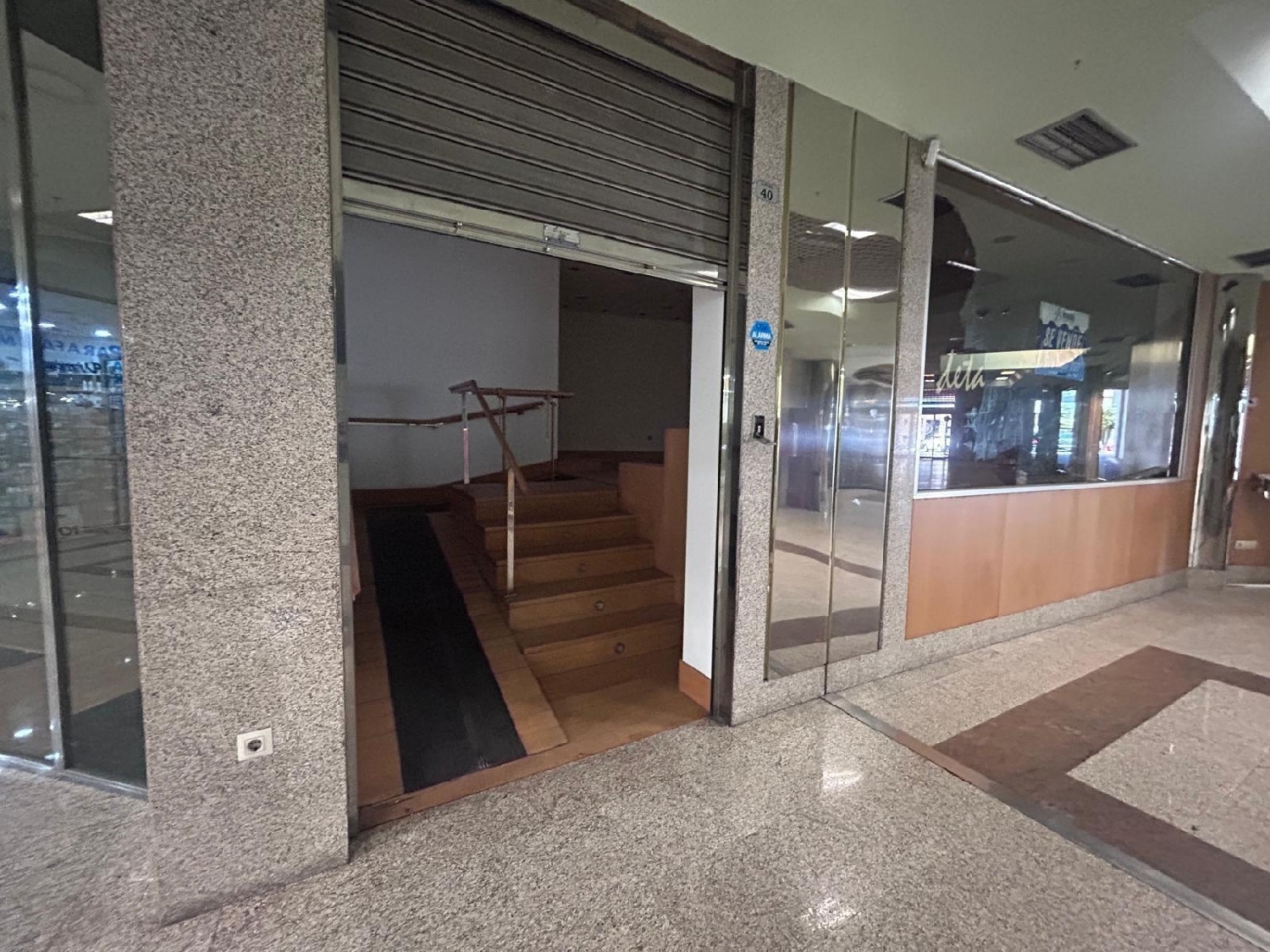 till salu lokal A Ramallosa Vigo 3