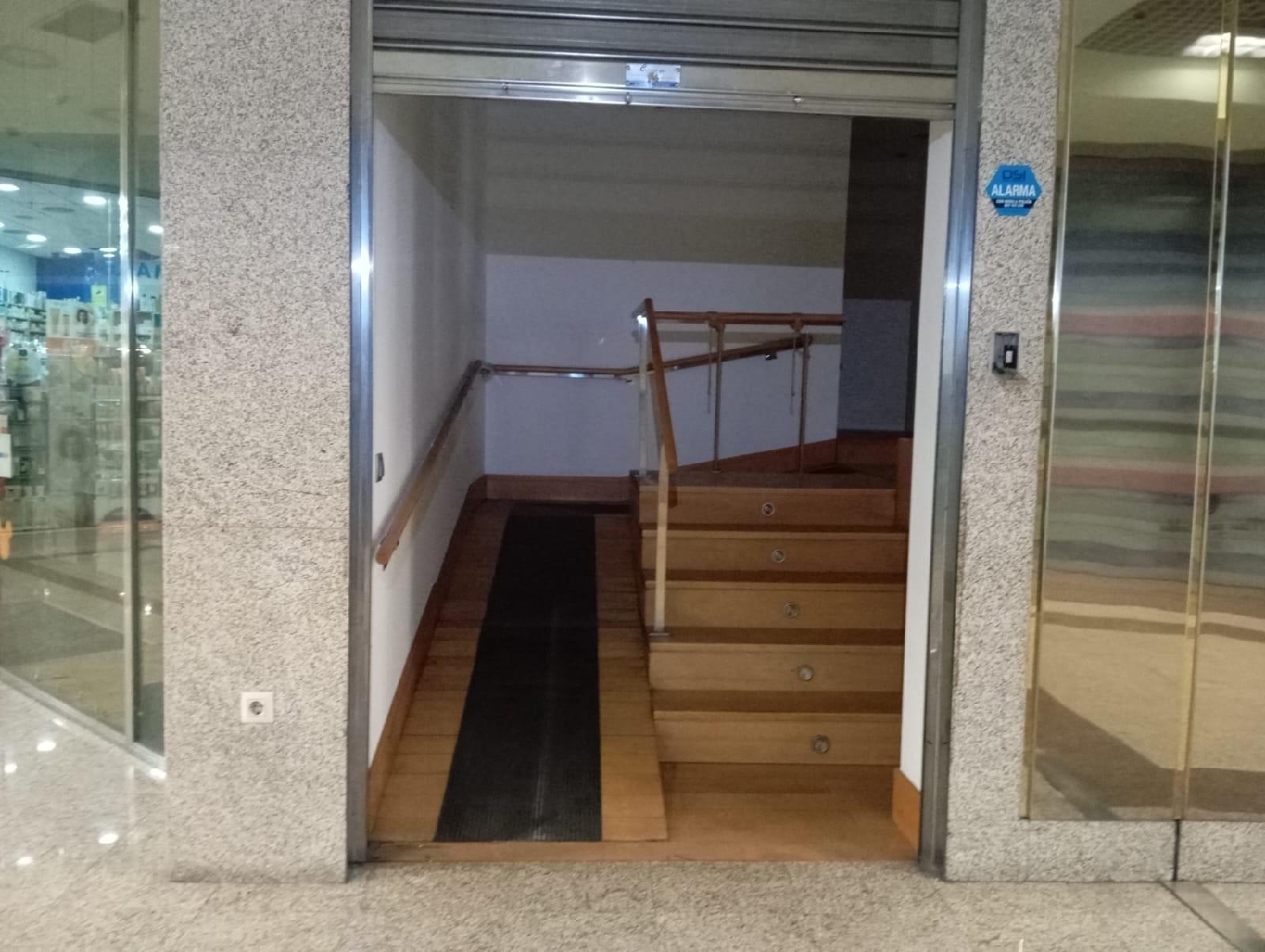  till salu lokal A Ramallosa Vigo 6