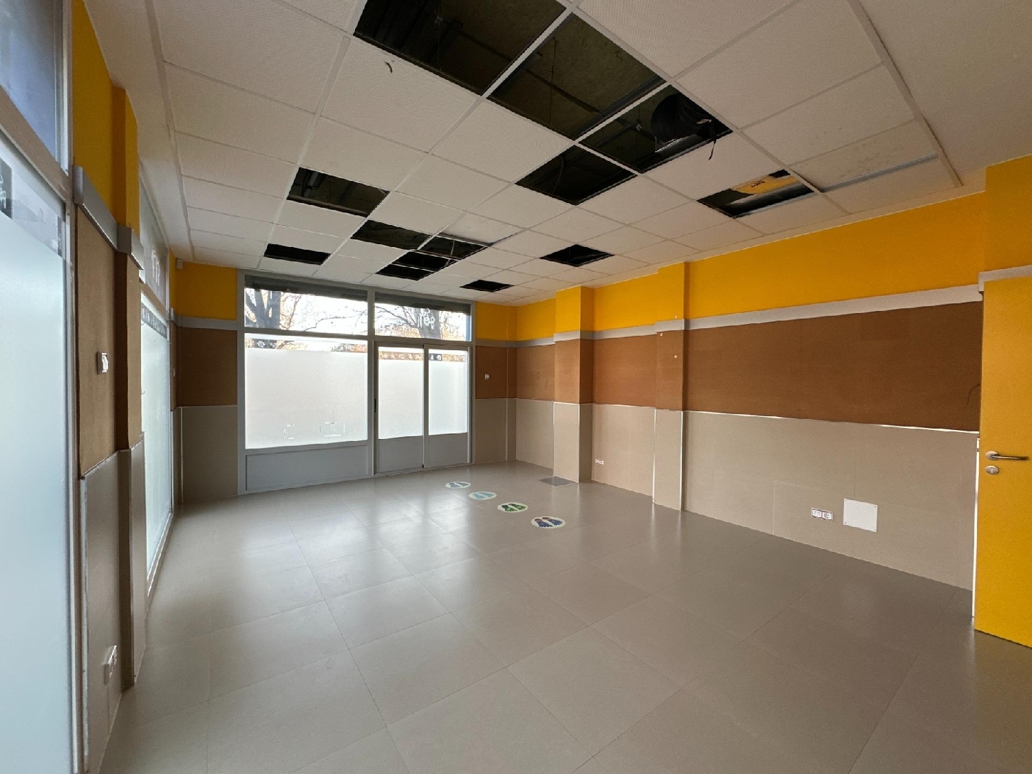  en venta local Actur Rey Fernando D.C. Zaragoza 5