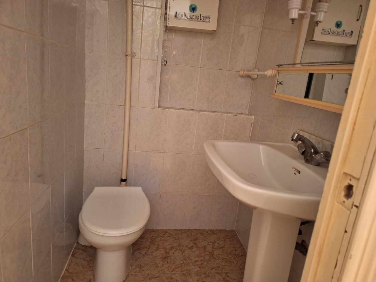  till salu lokal Albal Horta Sud 4