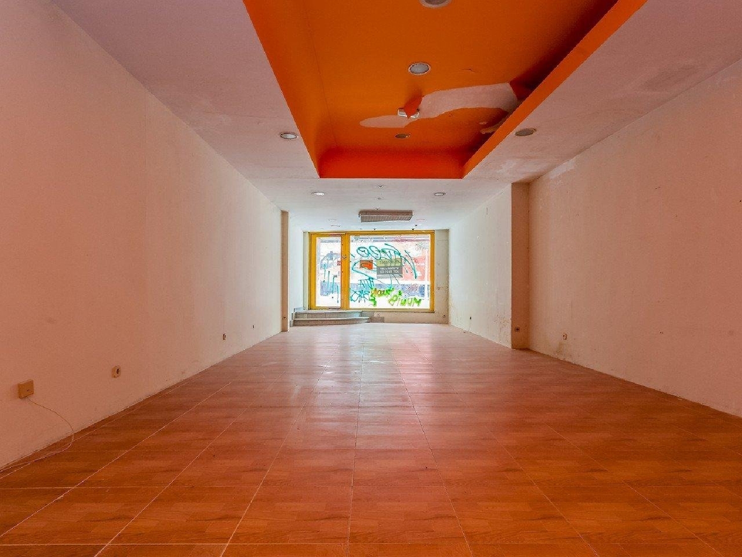 till salu lokal Alcobendas 28100 Cuenca Del Medio Jarama 3