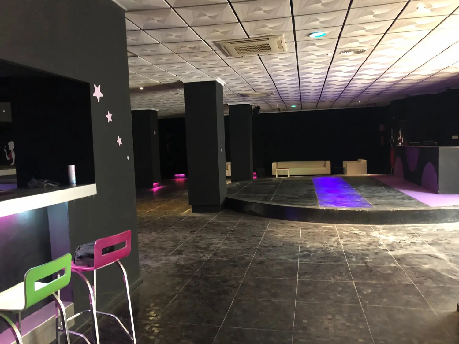  till salu lokal L'advocat Alacantí 4