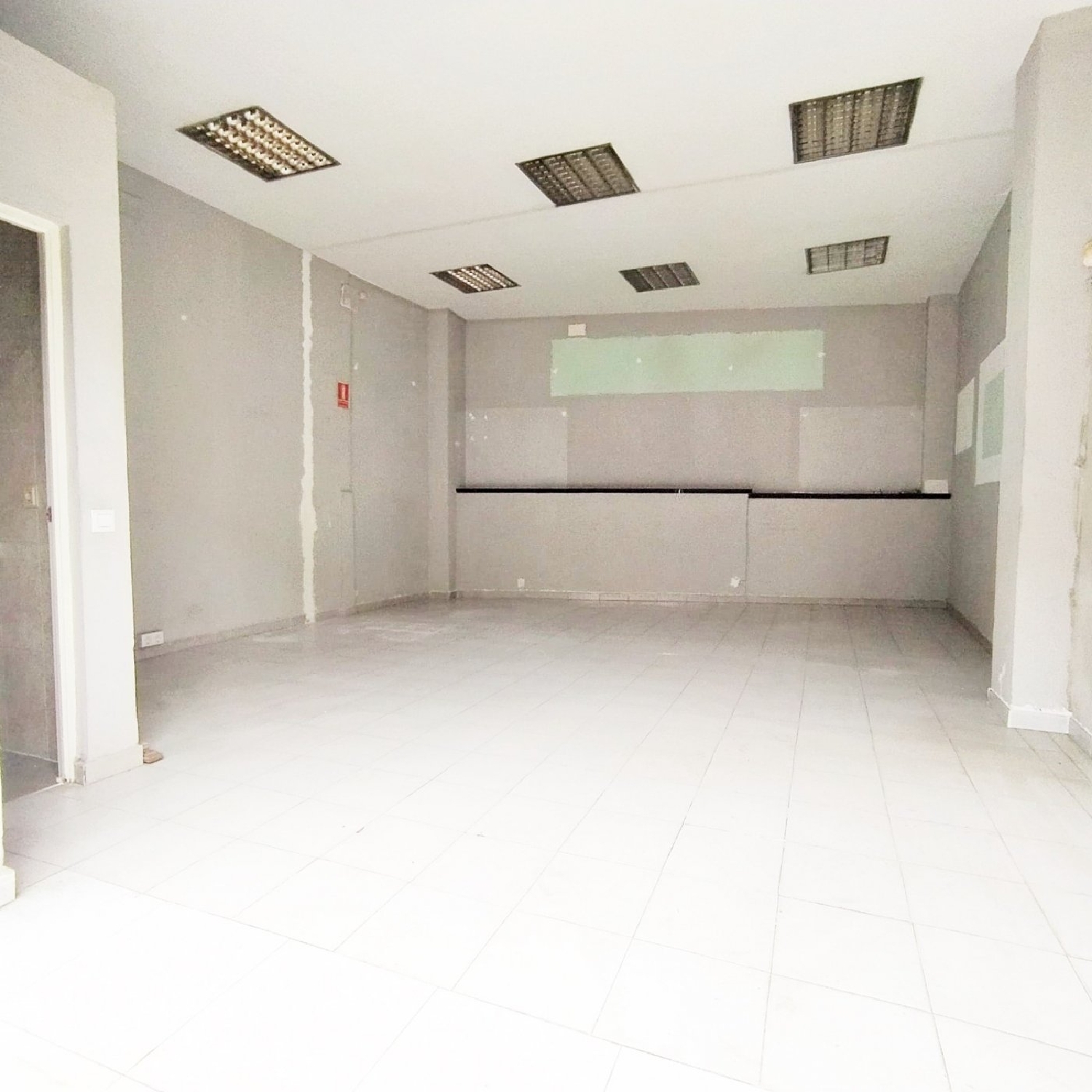  till salu lokal Algeciras 11203 Campo De Gibraltar 7