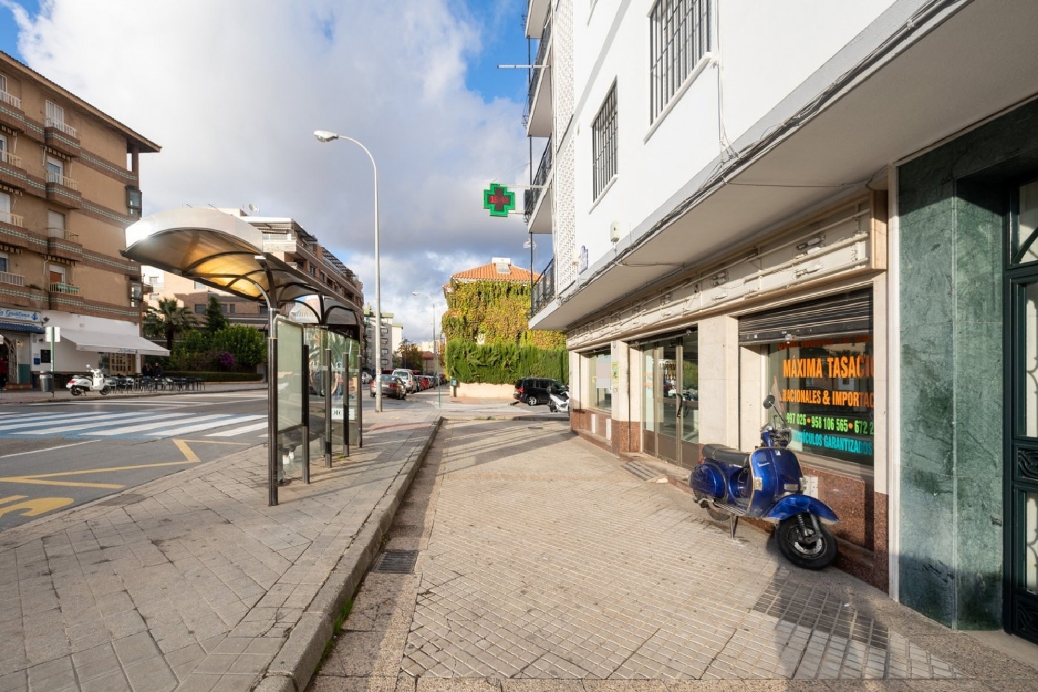  till salu lokal Alminares Vega De Granada 4