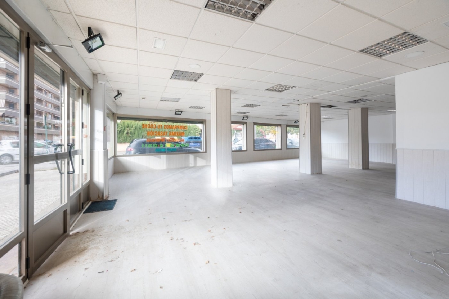 till salu lokal Alminares Vega De Granada 2