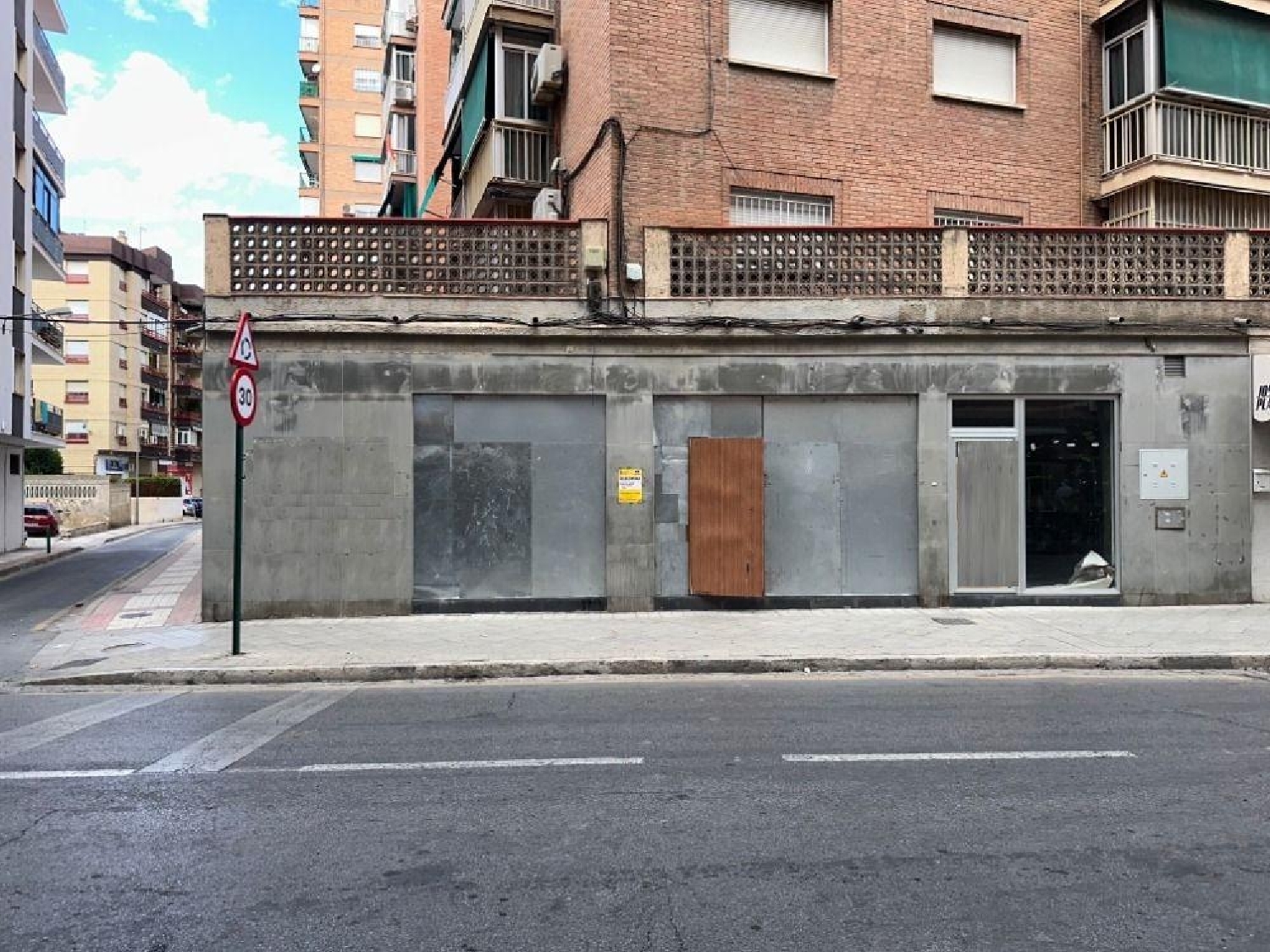  till salu lokal Alminares Vega De Granada 4