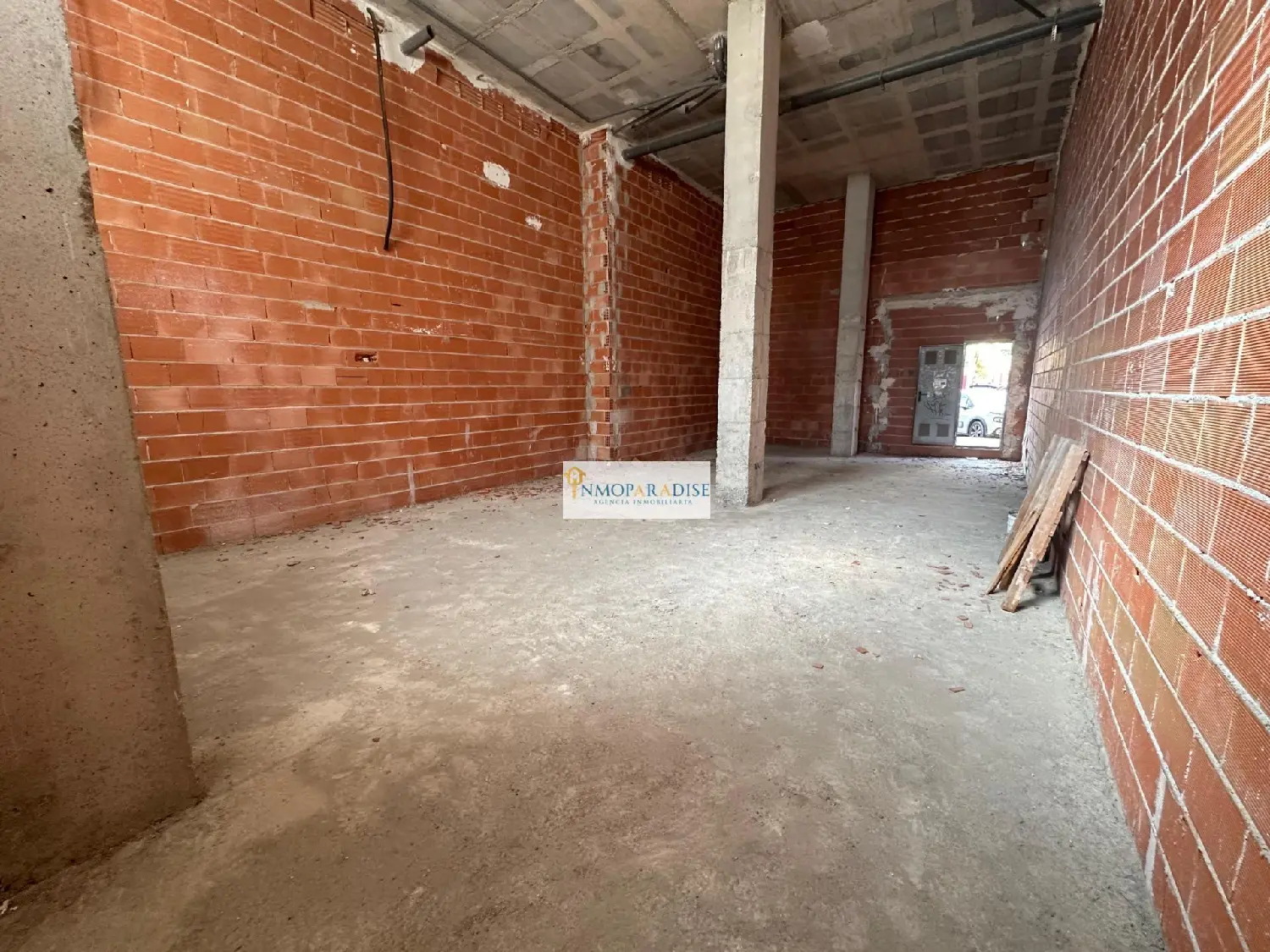  till salu lokal Campoamor Alacantí 5