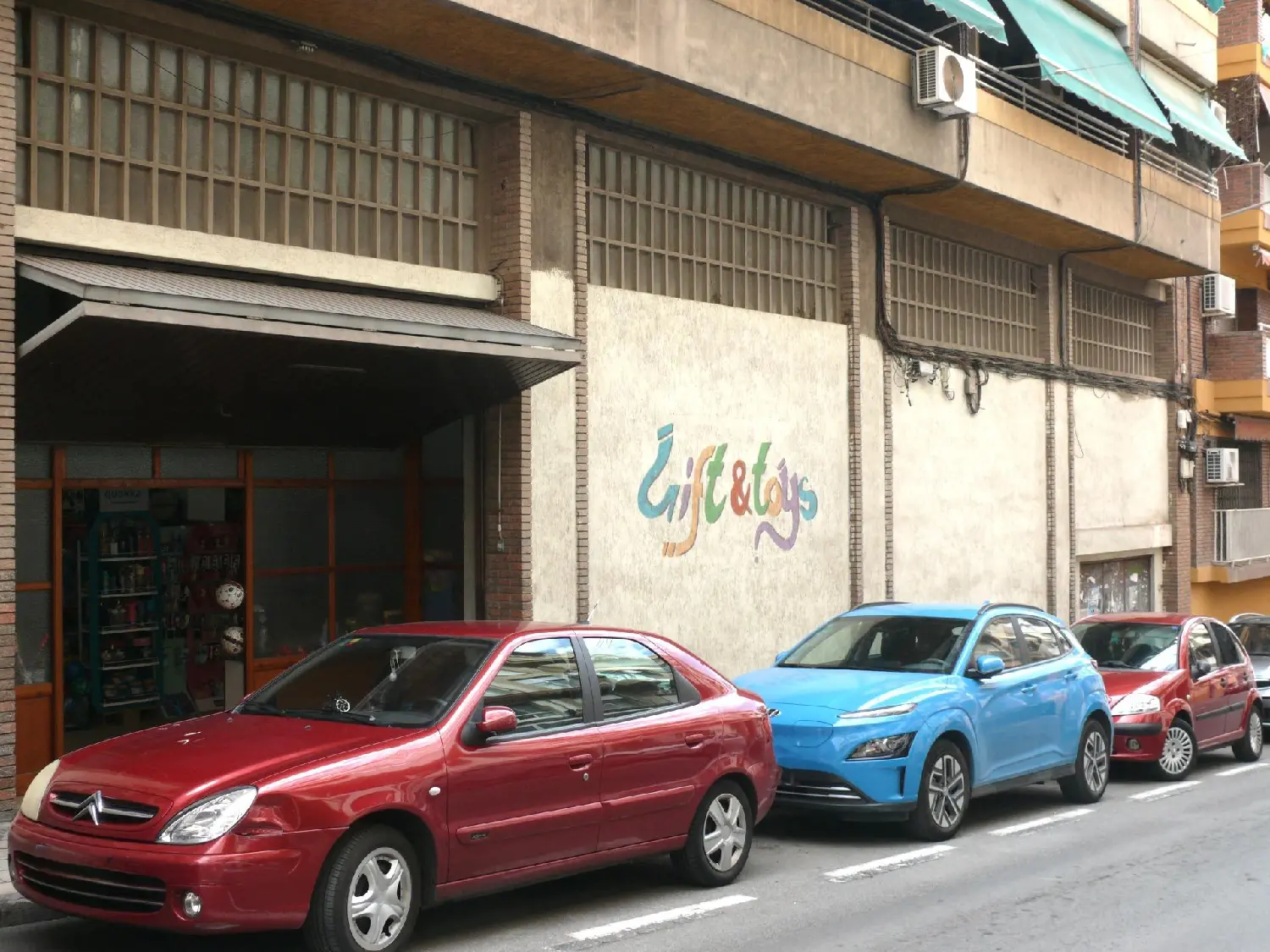  till salu lokal Campoamor Alacantí 1