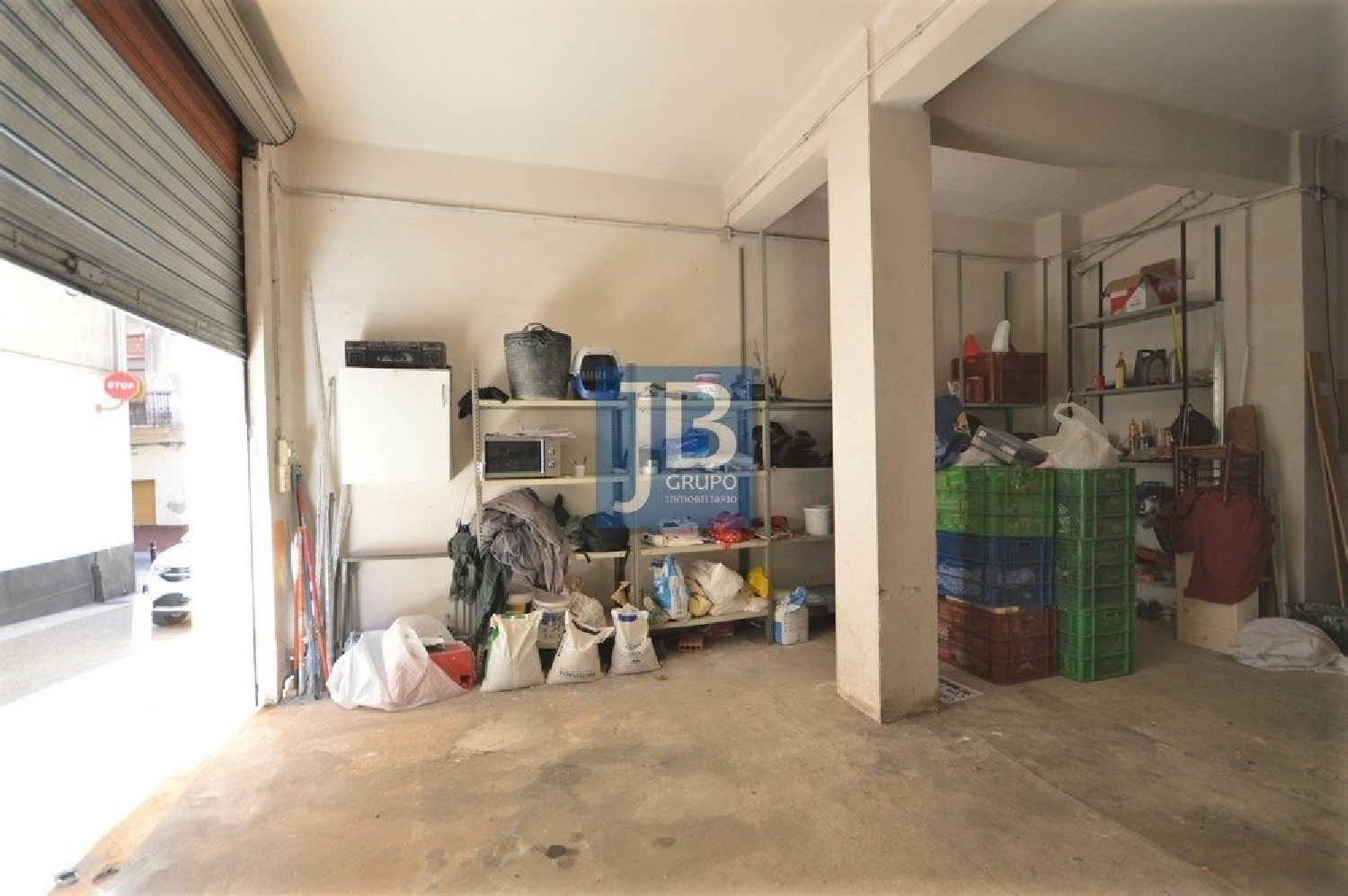 till salu lokal Anahuir Costera (La) 7