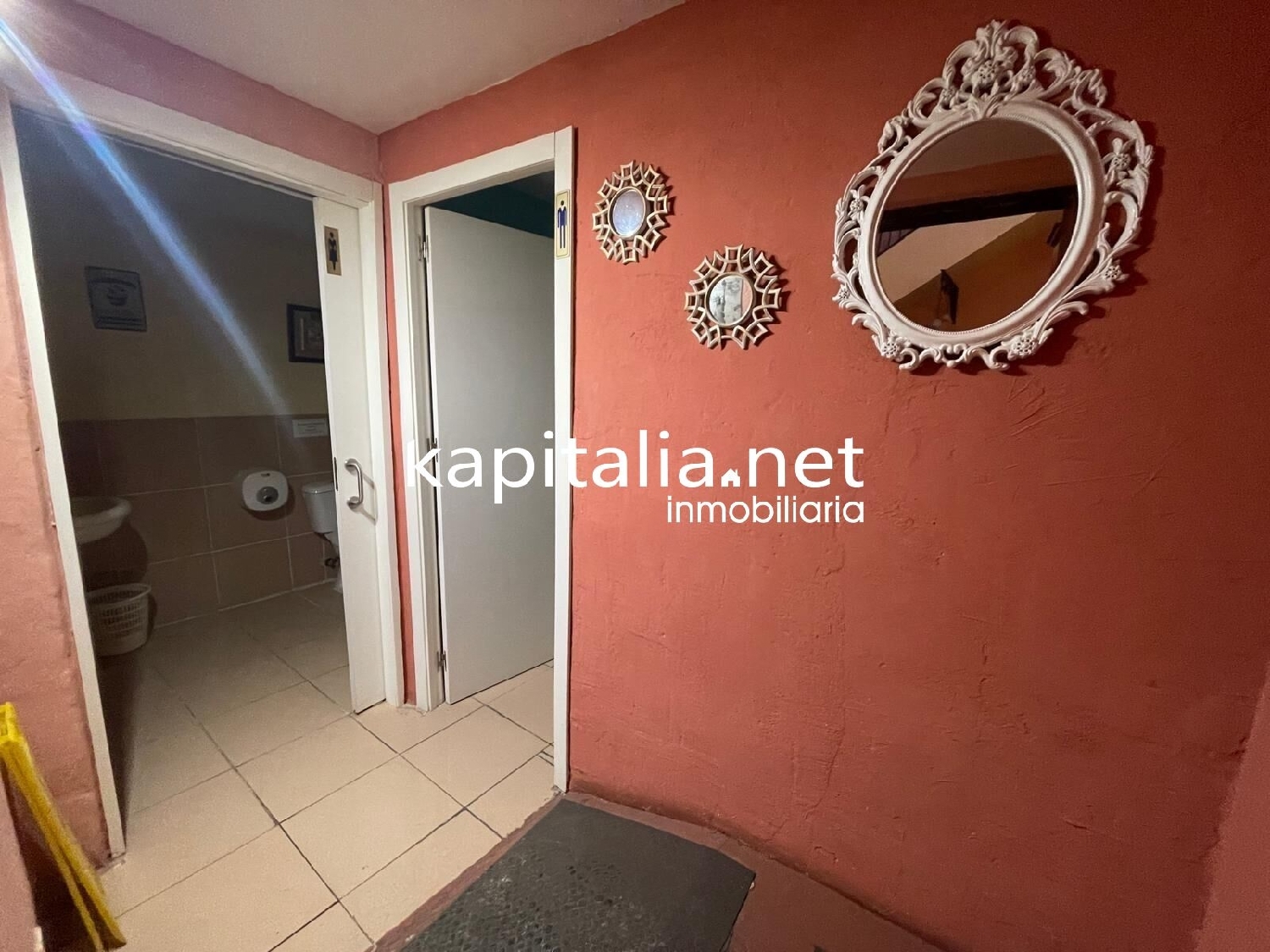  till salu lokal Anahuir Costera (La) 5