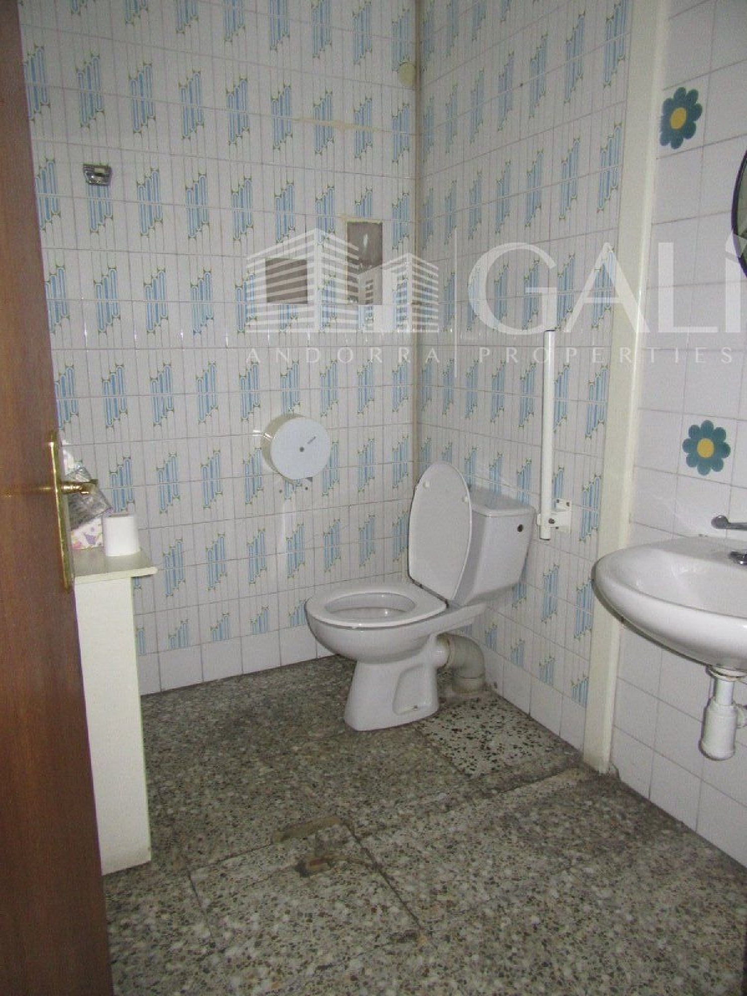  till salu lokal Andorra La Vella Andorra La Vella 6