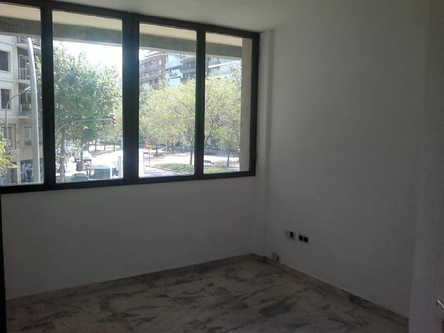  till salu lokal Argandoña Vitoria-Gasteiz 1