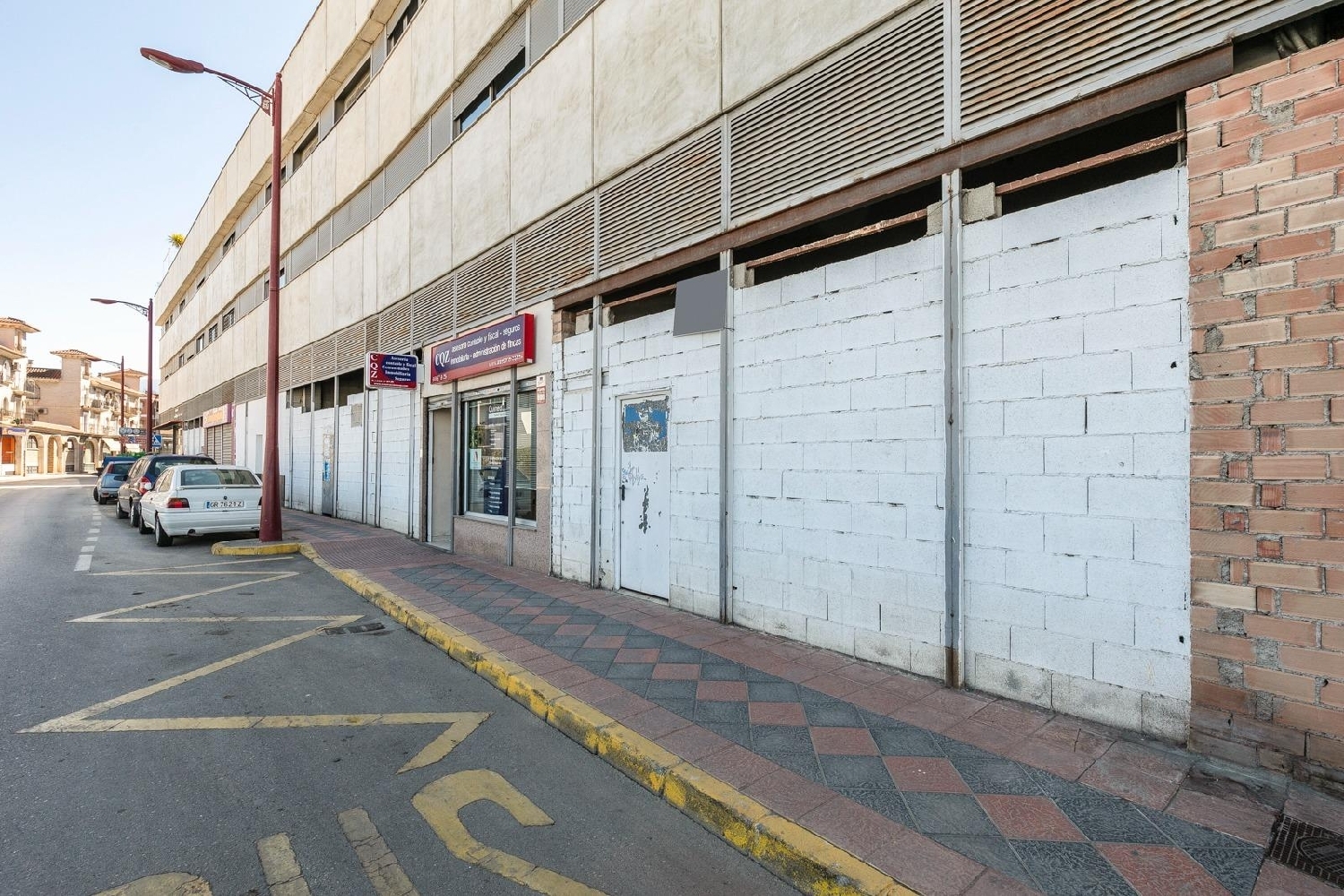  till salu lokal Armilla Vega De Granada 4