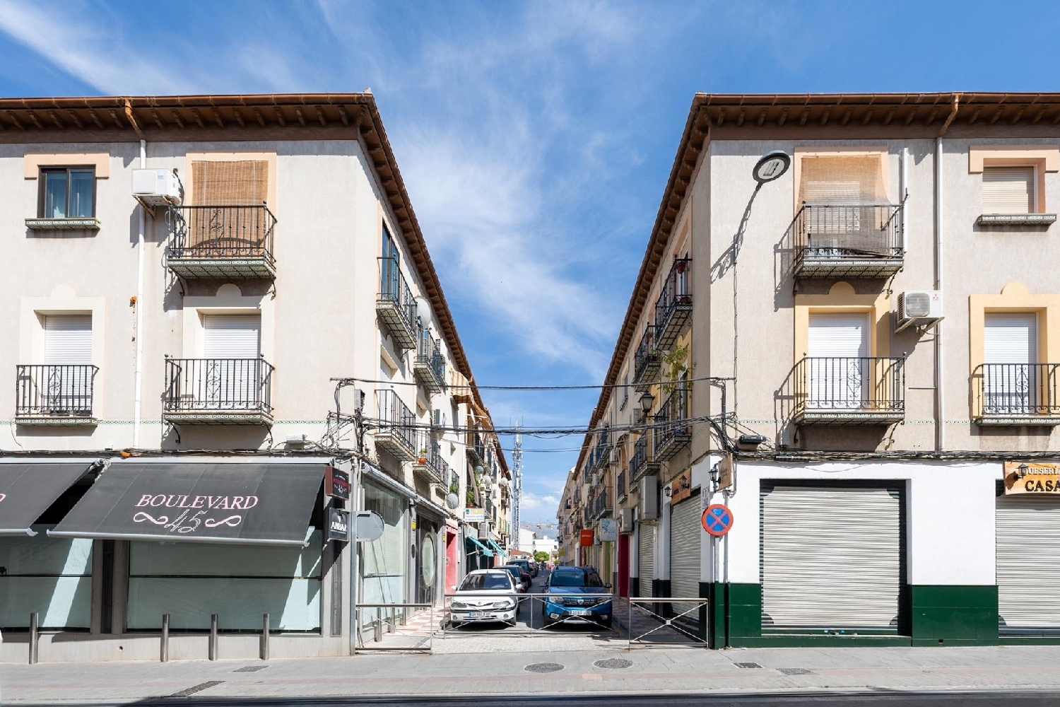 till salu lokal Armilla Vega De Granada 2