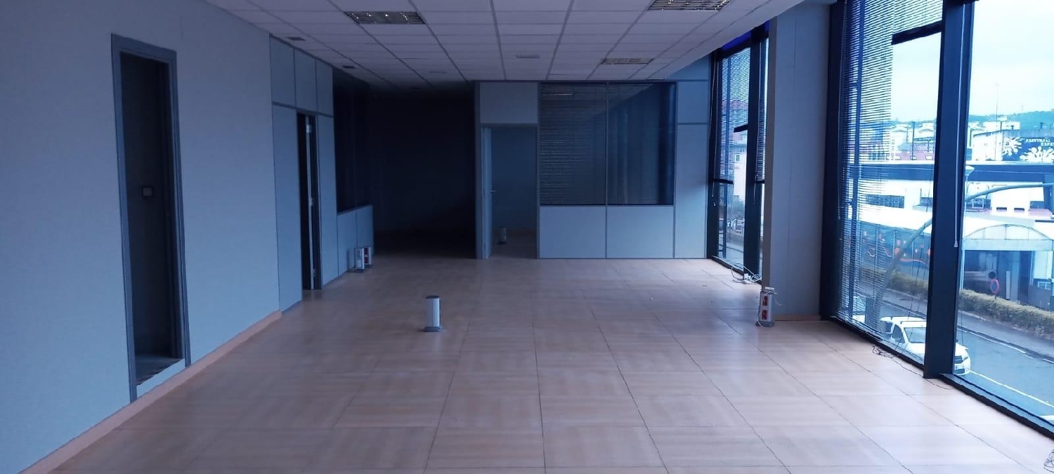 till salu lokal Arteixo Coruña 3