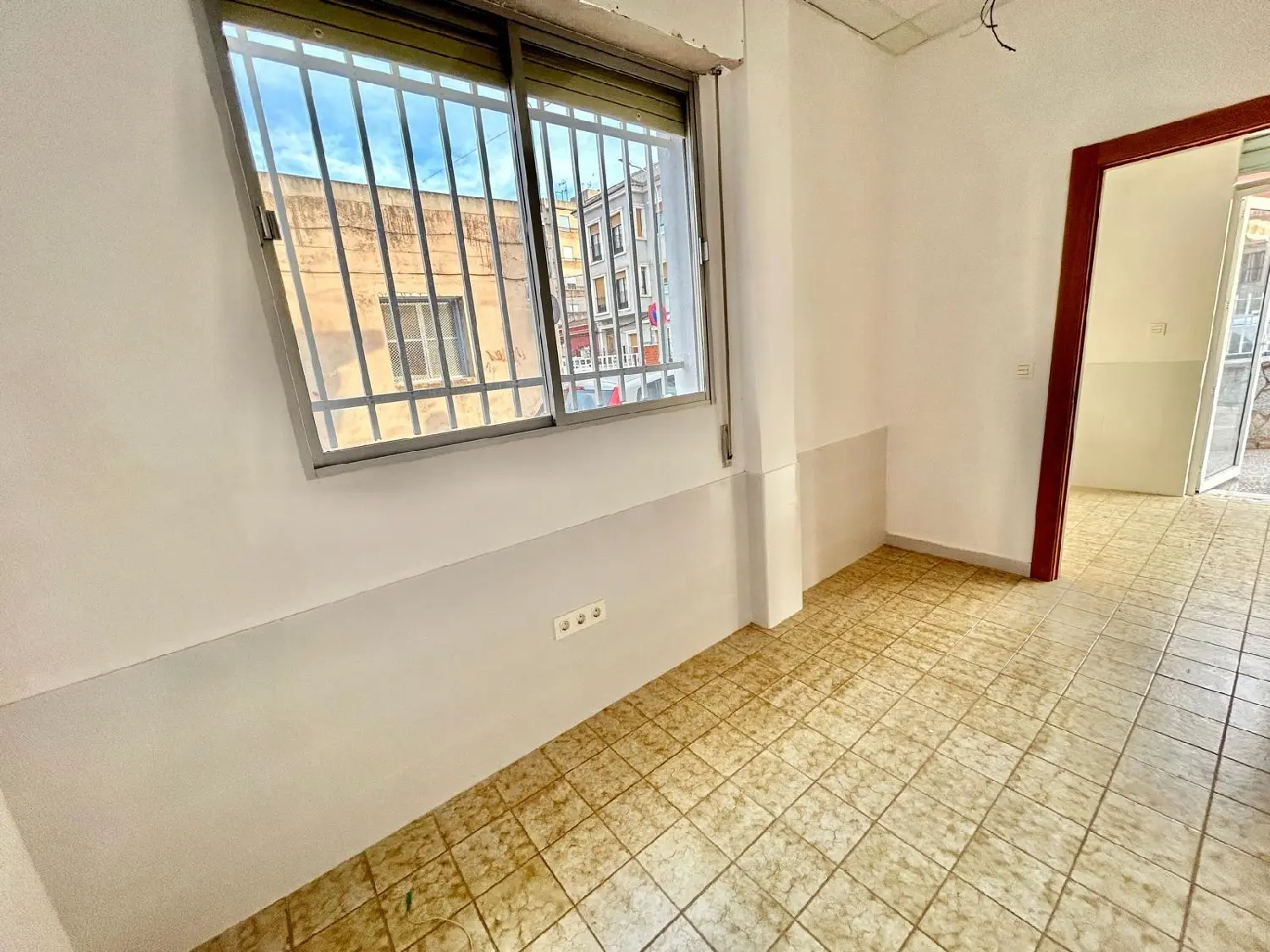 till salu lokal Aspe Vinalopó Mitjà 2