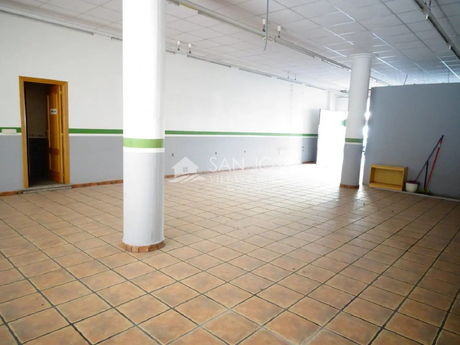 till salu lokal Aspe Vinalopó Mitjà 2